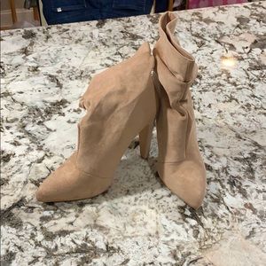 Pointed toe slouch booties